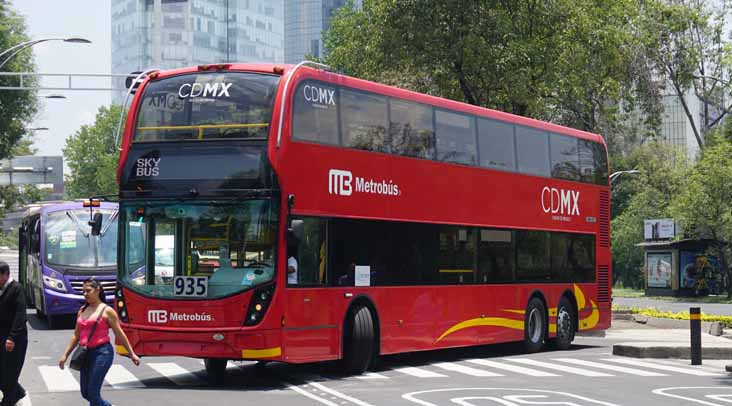 MB Metrobus ADL Enviro500MMC 935